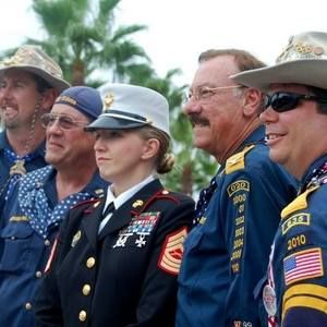 Meet your Posher, Dana